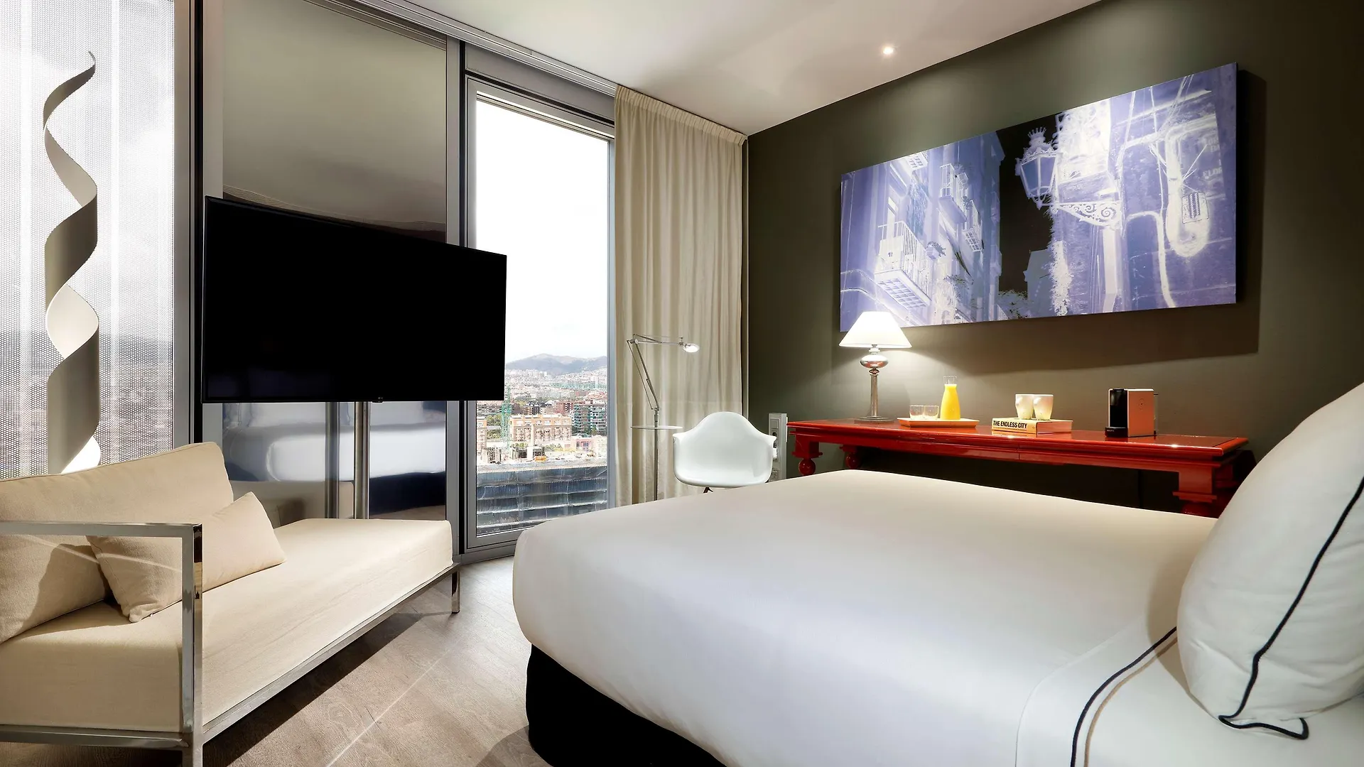 Melia Barcelona Sky 4* Sup Hotell